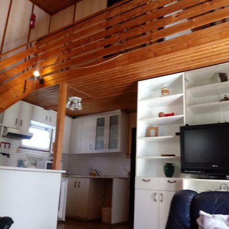 Вілла Apartman 3 Haloszobaval Бік Екстер'єр фото